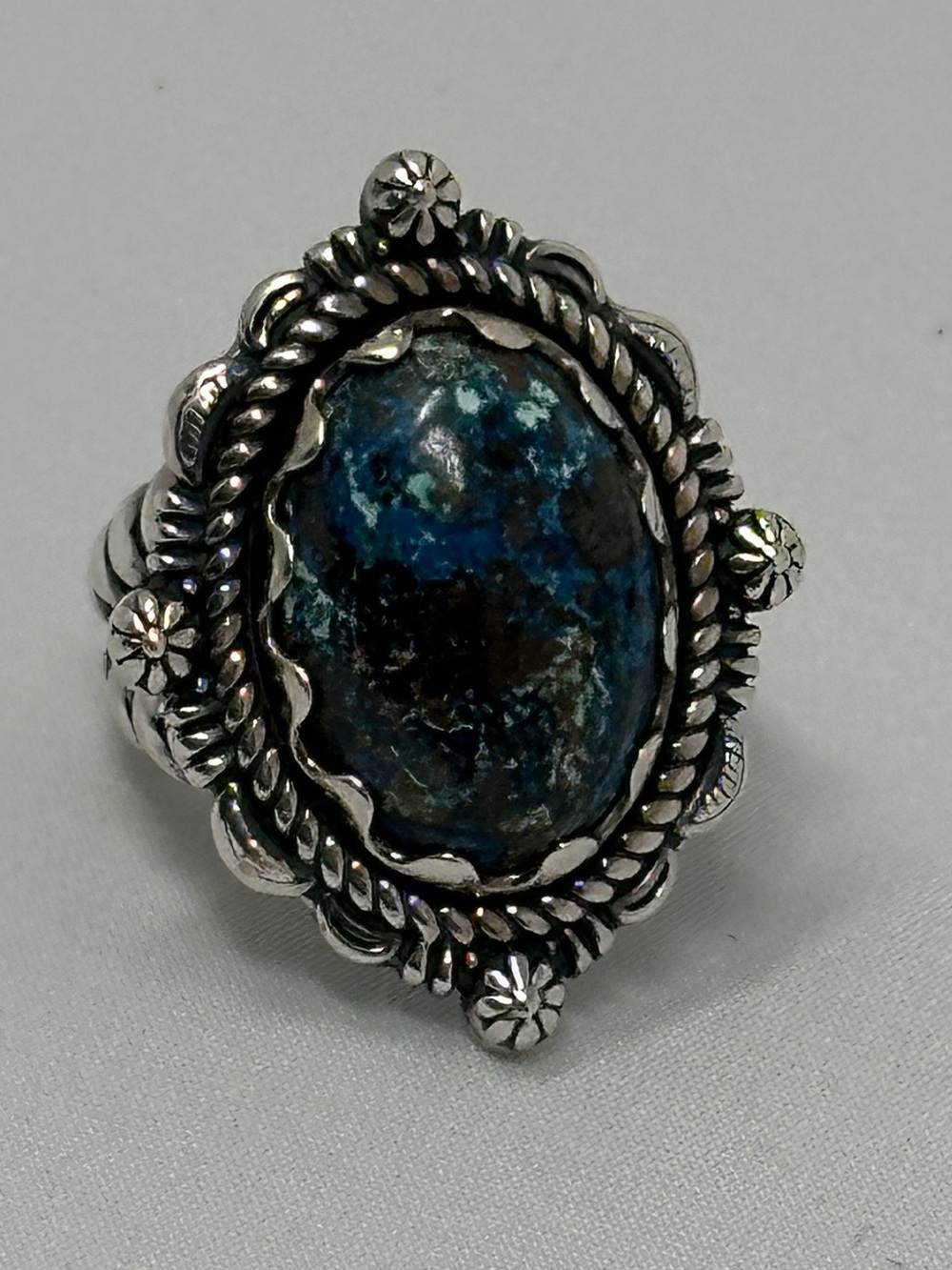 American West - Sterling Silver Blue green stone Statement Ring - size 6